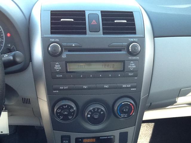 2011 Toyota Corolla ML 32