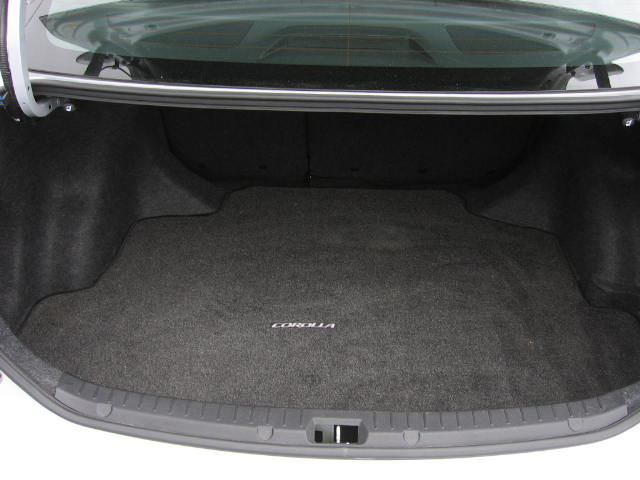 2011 Toyota Corolla Supercab Flareside XL