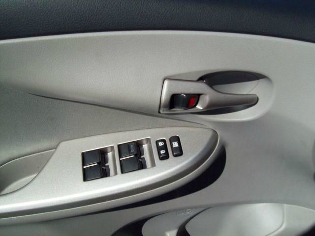 2011 Toyota Corolla Supercab Flareside XL