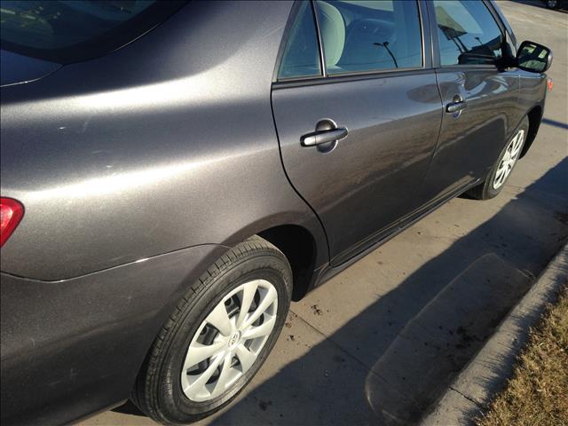 2011 Toyota Corolla Supercab Flareside XL