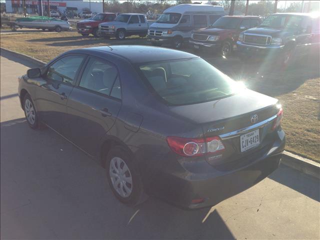 2011 Toyota Corolla Supercab Flareside XL
