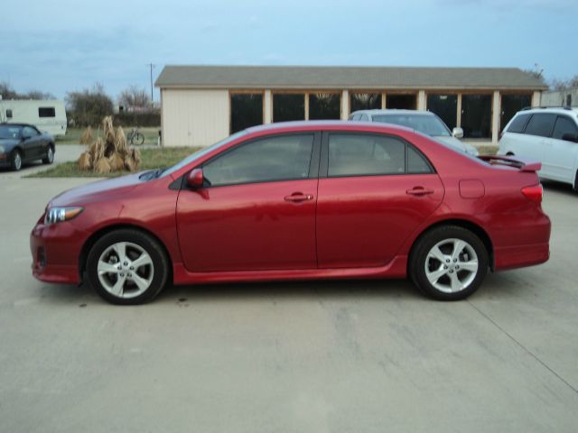 2011 Toyota Corolla Supercab Flareside XL
