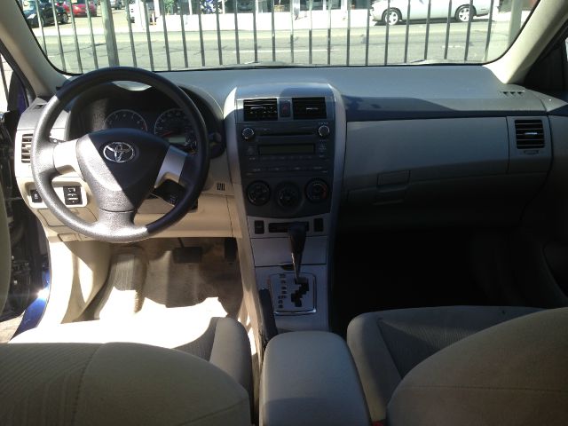 2011 Toyota Corolla Supercab Flareside XL