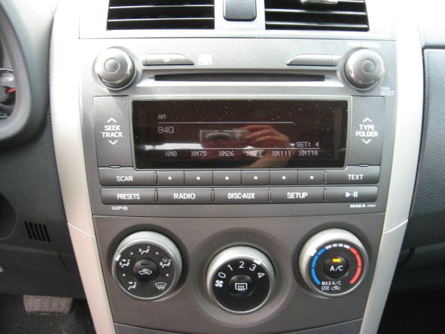 2011 Toyota Corolla Supercab Flareside XL