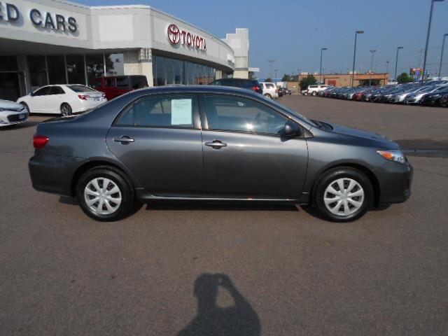 2011 Toyota Corolla Convertible V6 AUTO