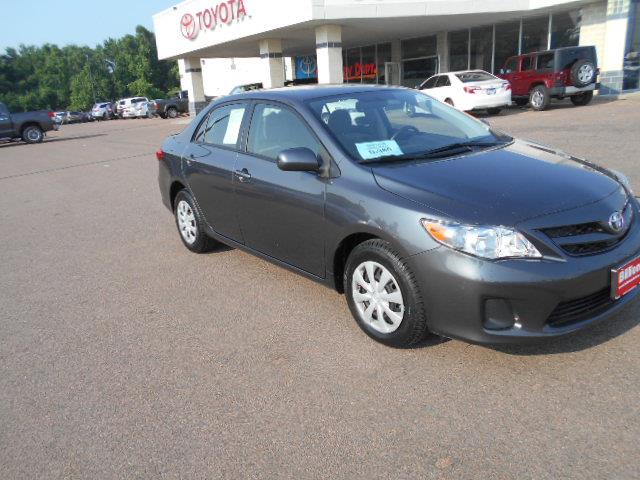 2011 Toyota Corolla Convertible V6 AUTO