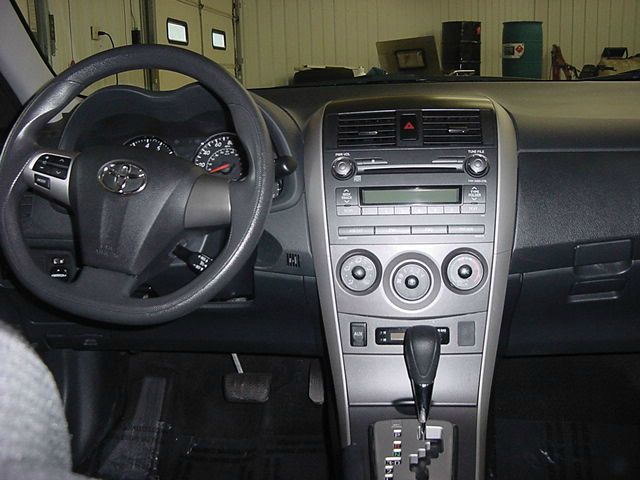 2011 Toyota Corolla Supercab Flareside XL