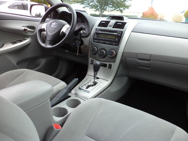 2012 Toyota Corolla Supercab Flareside XL