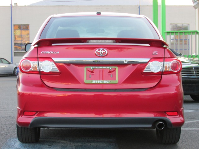 2012 Toyota Corolla Supercab Flareside XL