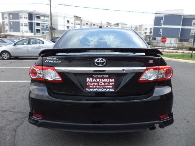2012 Toyota Corolla GL FWD 2.0L I4 Manual