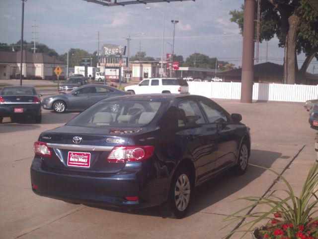 2012 Toyota Corolla Supercab Flareside XL