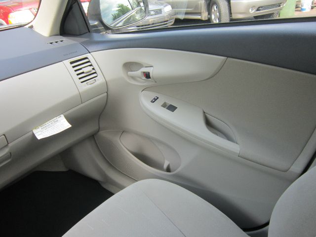 2012 Toyota Corolla Supercab Flareside XL