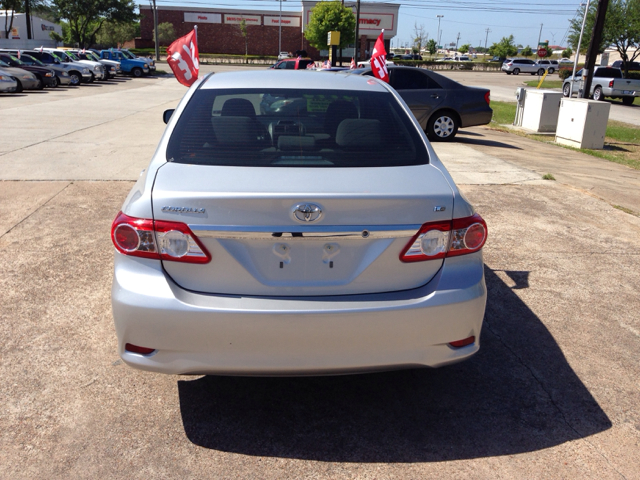 2012 Toyota Corolla Supercab Flareside XL