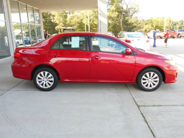 2012 Toyota Corolla Supercab Flareside XL