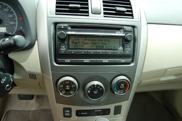 2012 Toyota Corolla Supercab Flareside XL