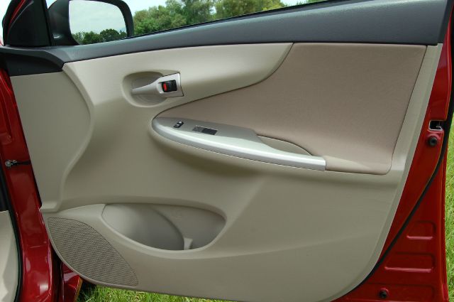 2012 Toyota Corolla Supercab Flareside XL