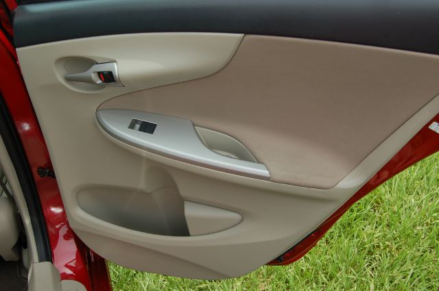 2012 Toyota Corolla Supercab Flareside XL