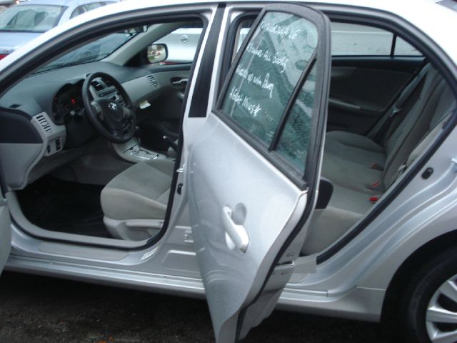 2012 Toyota Corolla Supercab Flareside XL