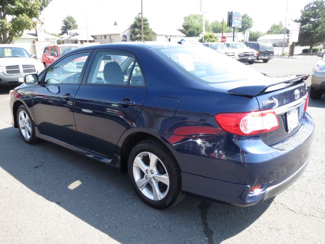2012 Toyota Corolla Supercab Flareside XL