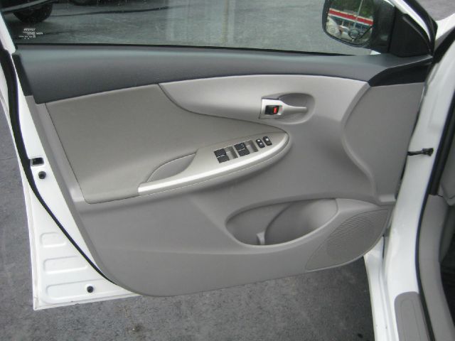 2012 Toyota Corolla Supercab Flareside XL