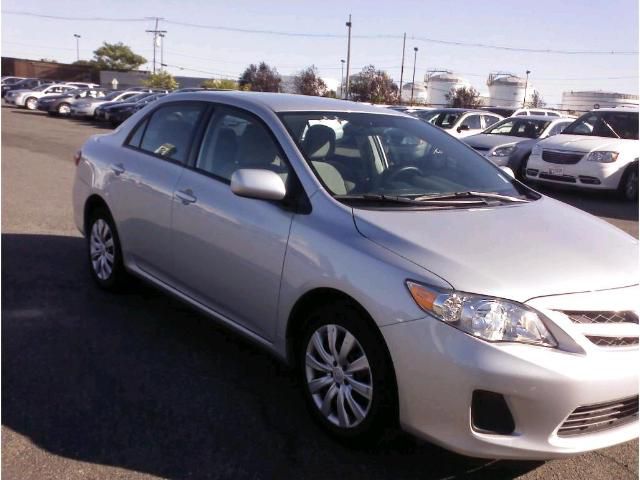 2012 Toyota Corolla Supercab Flareside XL