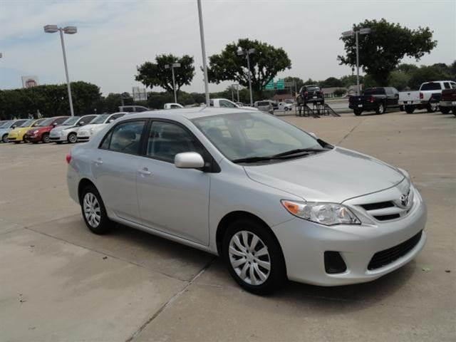 2012 Toyota Corolla Supercab Flareside XL
