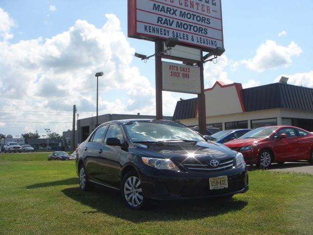 2013 Toyota Corolla Supercab Flareside XL