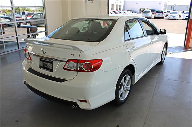 2013 Toyota Corolla XR