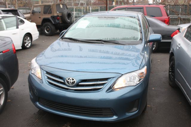 2013 Toyota Corolla Supercab Flareside XL