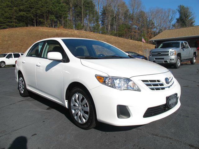 2013 Toyota Corolla Supercab Flareside XL