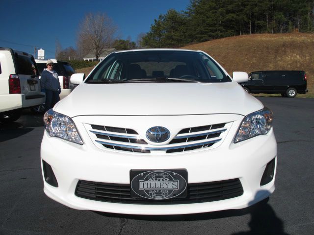 2013 Toyota Corolla Supercab Flareside XL