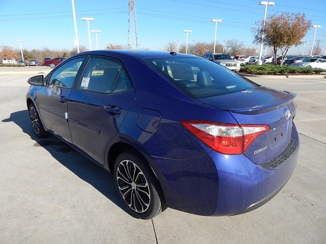 2014 Toyota Corolla Unknown