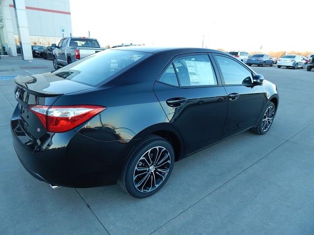 2014 Toyota Corolla Unknown