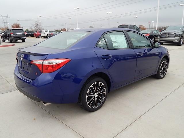 2014 Toyota Corolla Unknown