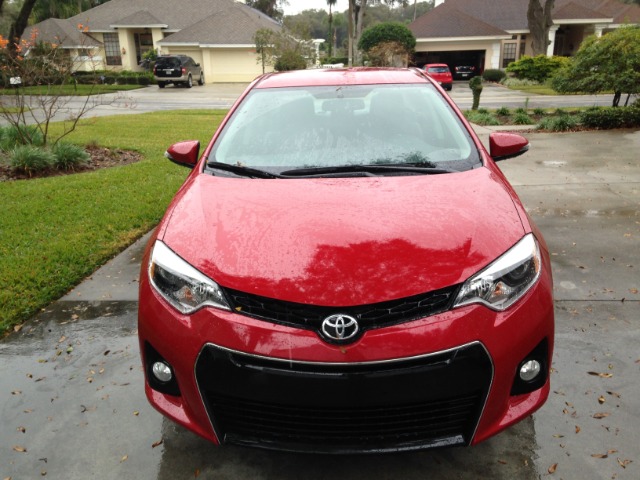 2014 Toyota Corolla XLT Supercab Long Bed 4WD