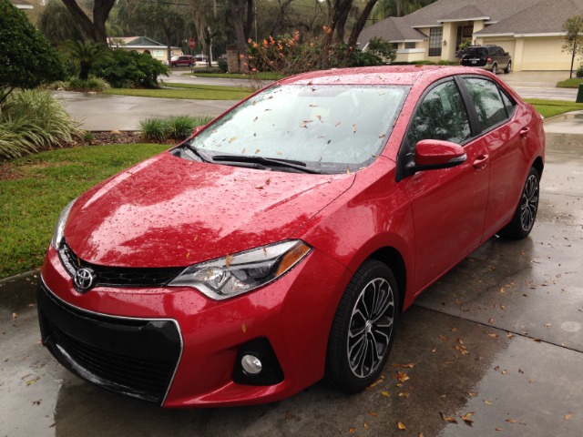 2014 Toyota Corolla XLT Supercab Long Bed 4WD