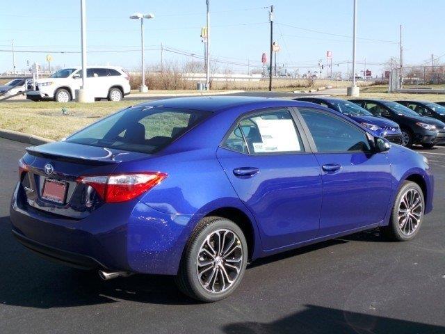 2014 Toyota Corolla 2WD Ext Cab 161.5 WB, 60.4 CA