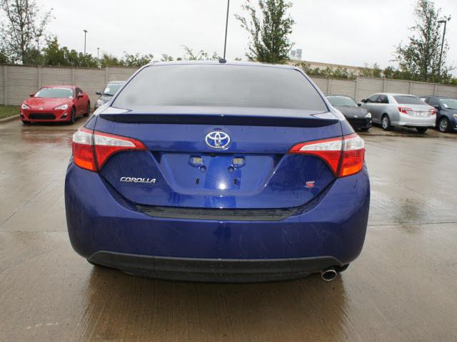 2014 Toyota Corolla 2WD Ext Cab 161.5 WB, 60.4 CA