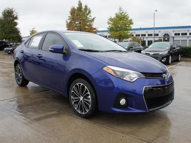 2014 Toyota Corolla 2WD Ext Cab 161.5 WB, 60.4 CA