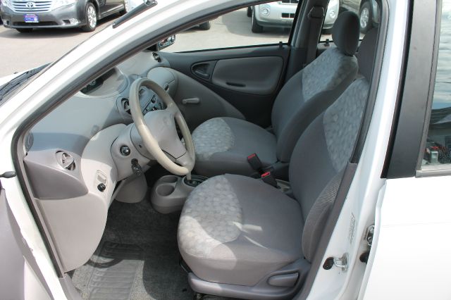 2001 Toyota Echo Clk320 Cabriolet