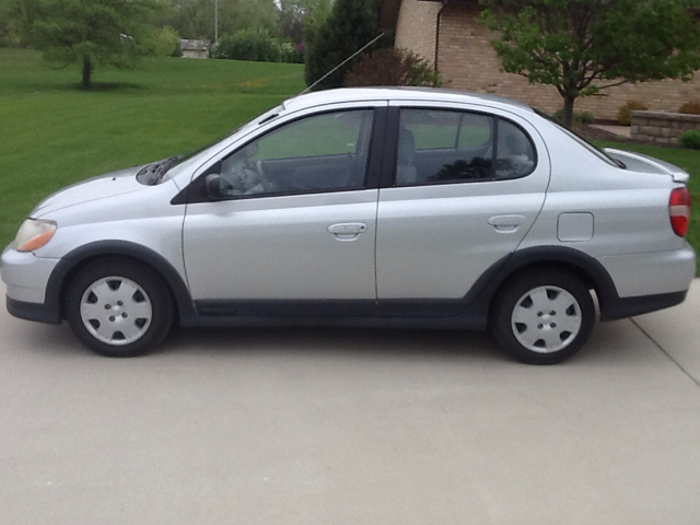 2002 Toyota Echo FX4 Crew Cab