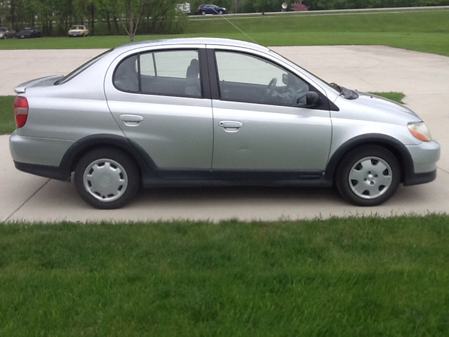 2002 Toyota Echo FX4 Crew Cab