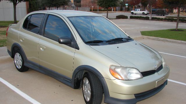 2002 Toyota Echo FX4 Crew Cab