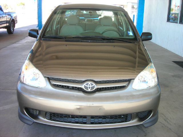 2003 Toyota Echo FX4 Crew Cab