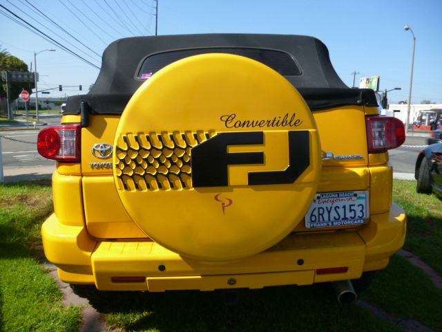 2007 Toyota FJ Cruiser Lariat Lifted 4X4 LTHR SNRF Limited Edition 4WD