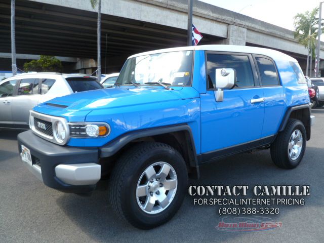 2007 Toyota FJ Cruiser Overland Sport Utility 4D