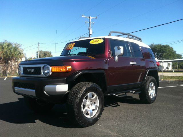 2007 Toyota FJ Cruiser Laramie QUAD CAB