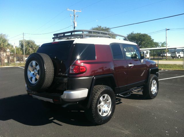 2007 Toyota FJ Cruiser Laramie QUAD CAB