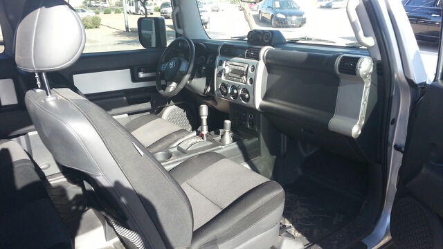 2007 Toyota FJ Cruiser Overland Sport Utility 4D