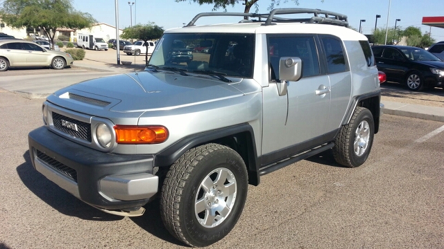 2007 Toyota FJ Cruiser Overland Sport Utility 4D